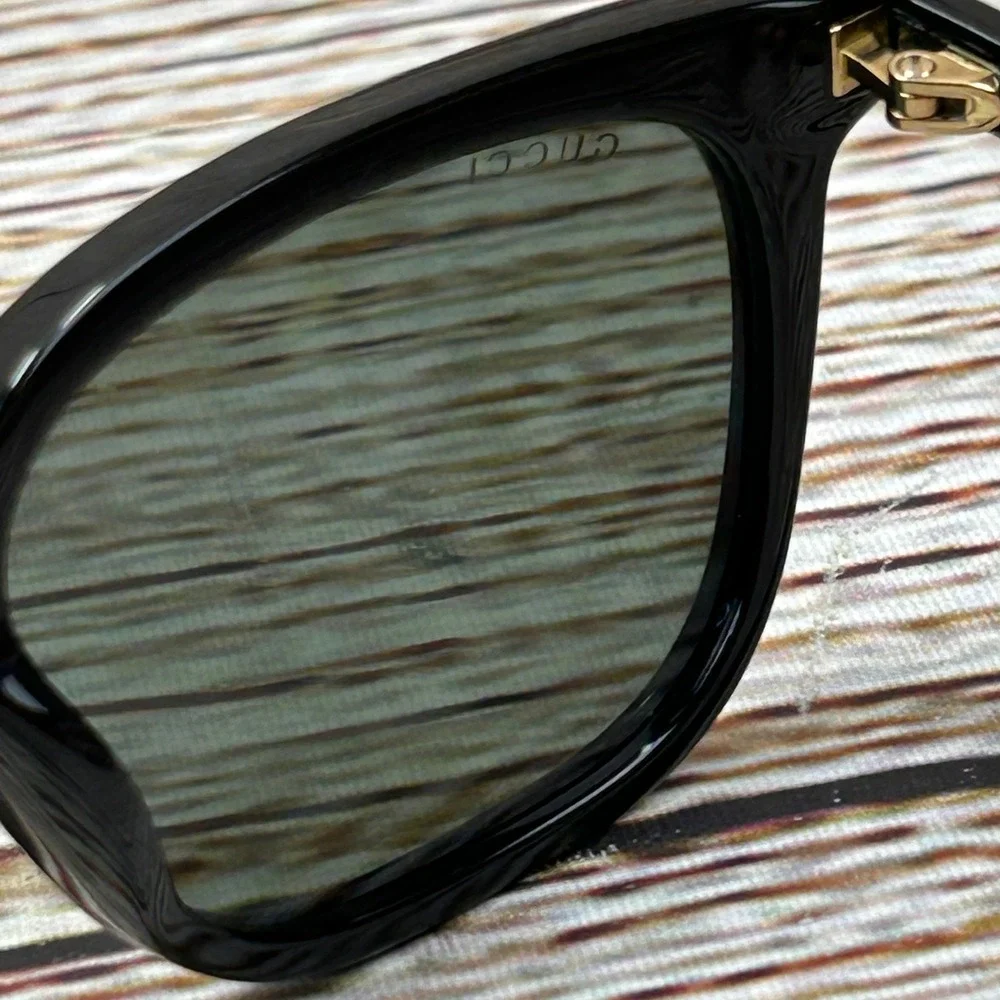 Gucci GG1493S 001‎ Black Acetate Square Sunglasses Grey Lens w/ Case Never Worn